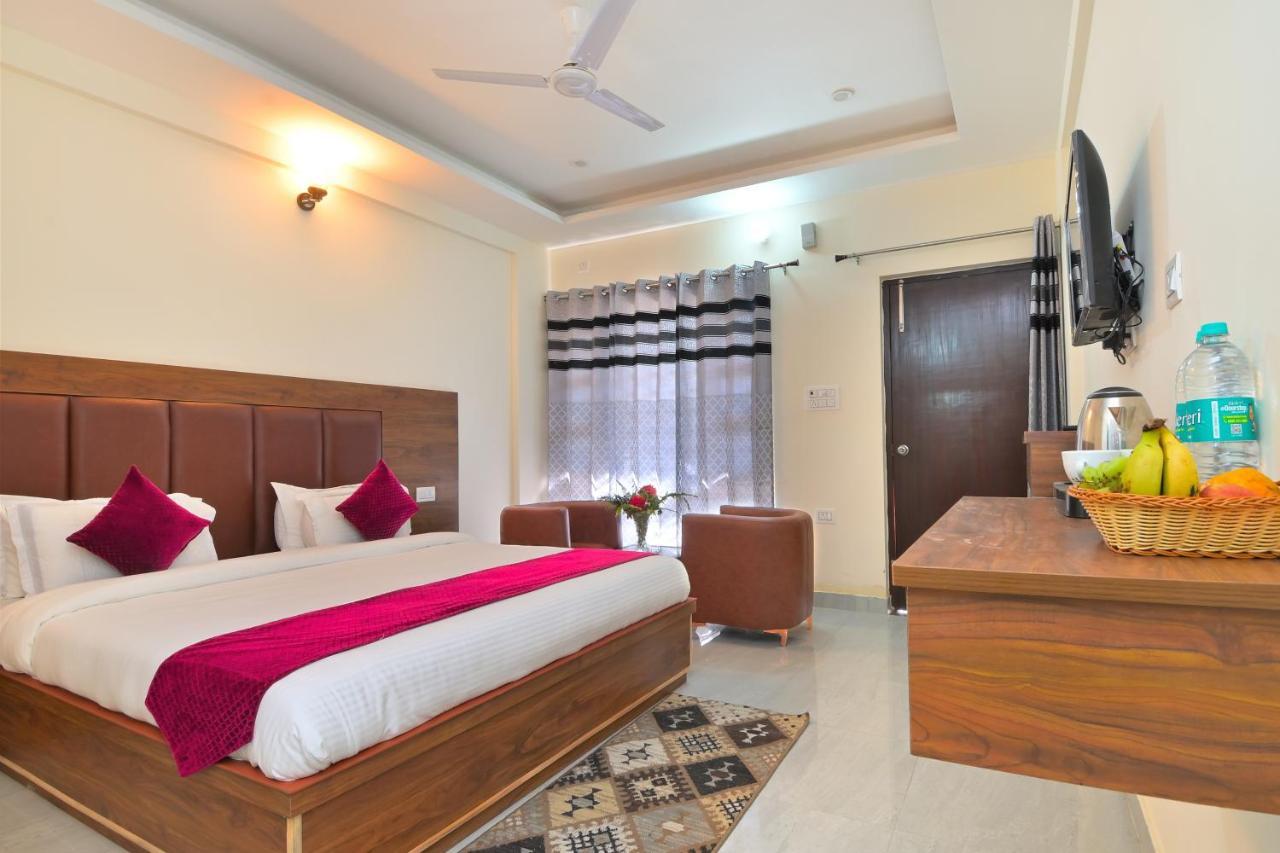 La Riqueza Dhanolti View # Near To Eco Park & Surkanda Devi Temple # Mountain View Rooms With Balcony # Big Parking # Customer Favourite Hotel Dhanaulti Eksteriør bilde