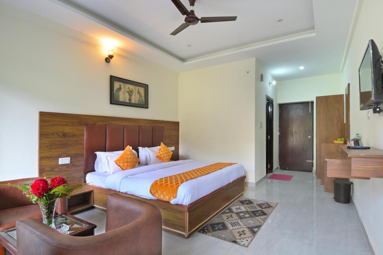 La Riqueza Dhanolti View # Near To Eco Park & Surkanda Devi Temple # Mountain View Rooms With Balcony # Big Parking # Customer Favourite Hotel Dhanaulti Eksteriør bilde