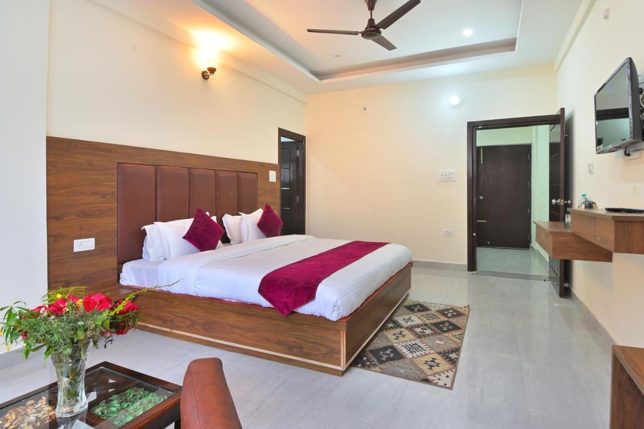 La Riqueza Dhanolti View # Near To Eco Park & Surkanda Devi Temple # Mountain View Rooms With Balcony # Big Parking # Customer Favourite Hotel Dhanaulti Eksteriør bilde